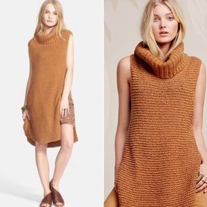 SOLD❗️FP White Horses Knit Turtleneck Sweater